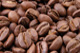 70 kávových zrn v šálku